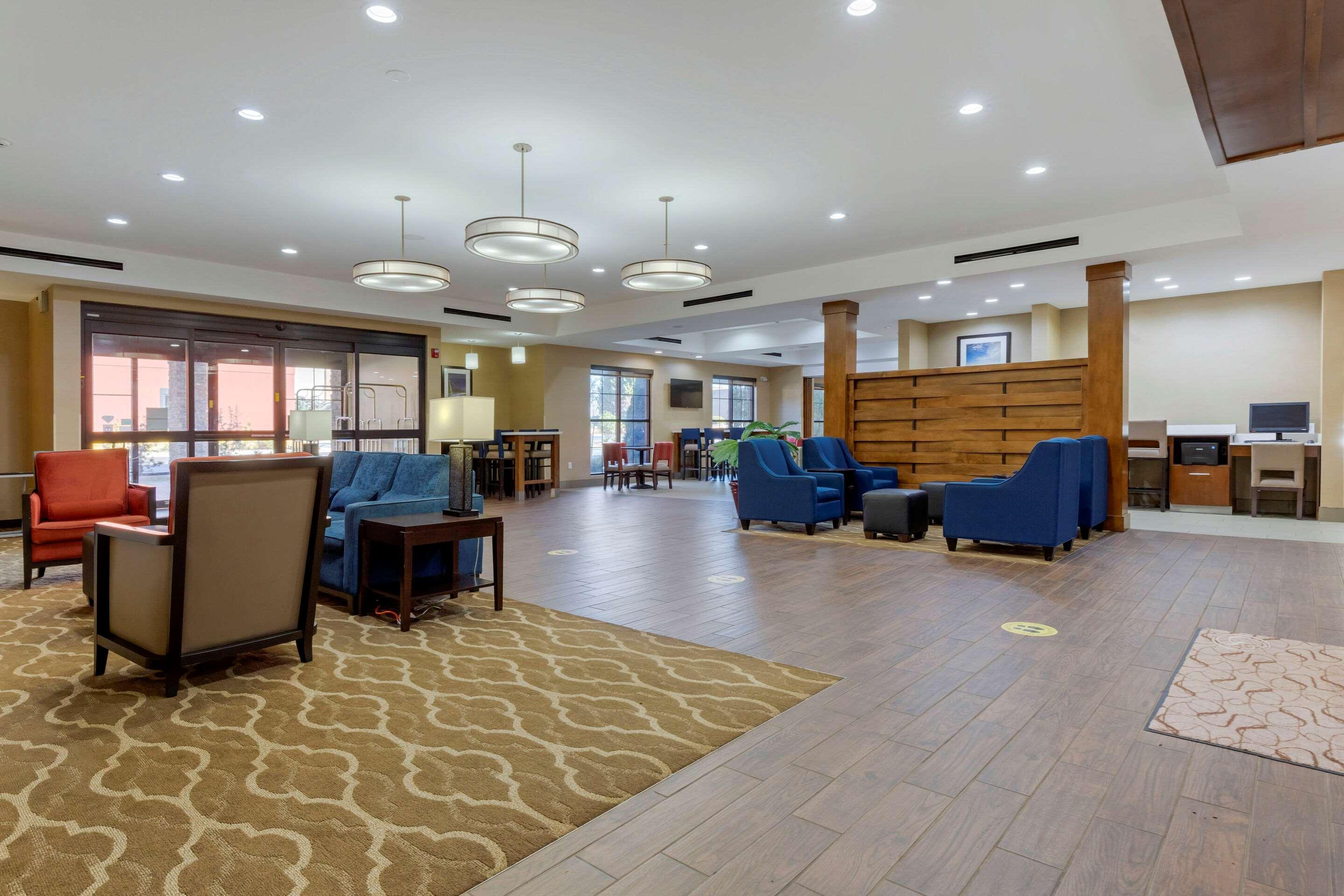Comfort Suites Greenville South Piedmont Ngoại thất bức ảnh