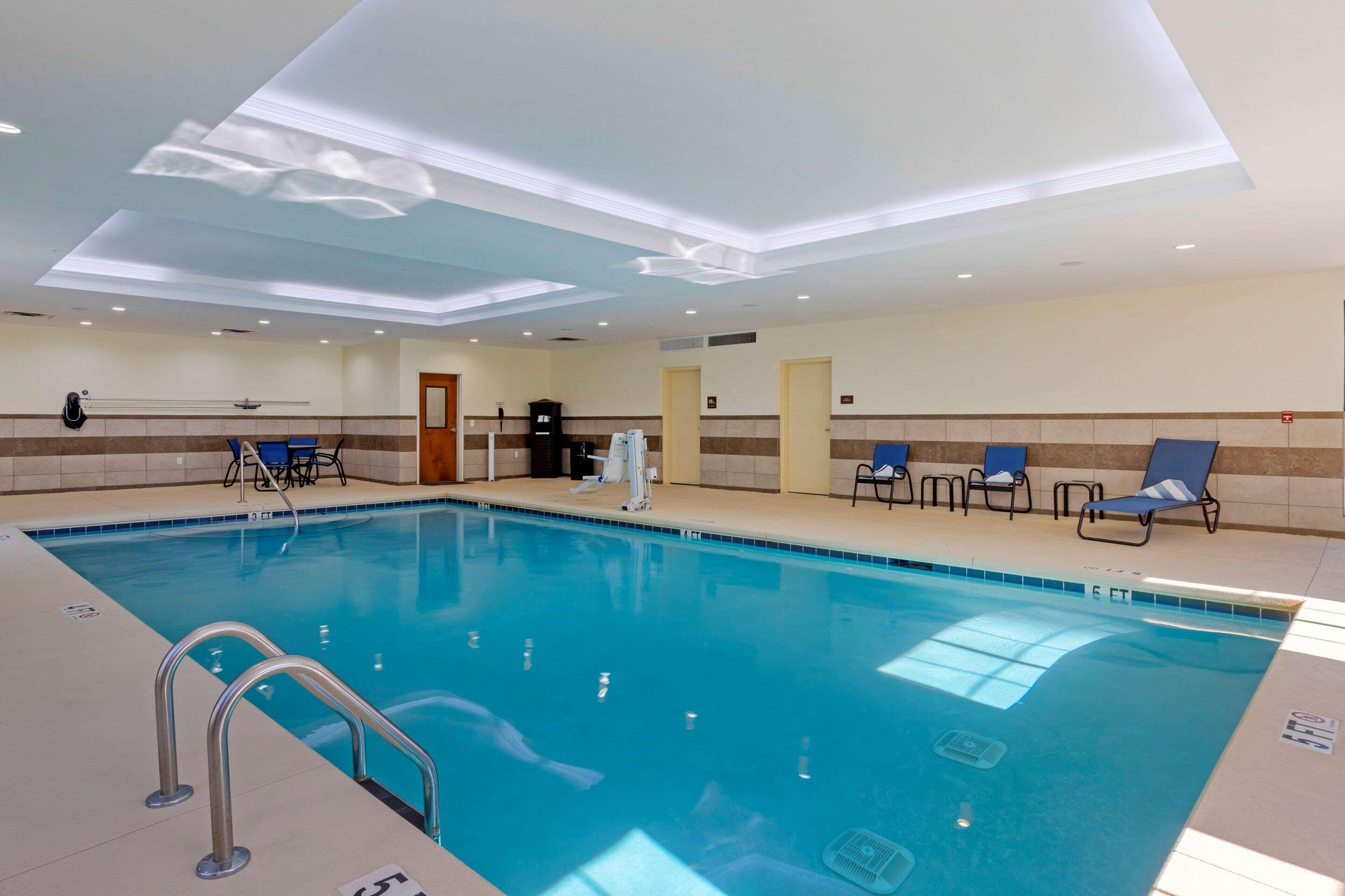 Comfort Suites Greenville South Piedmont Ngoại thất bức ảnh