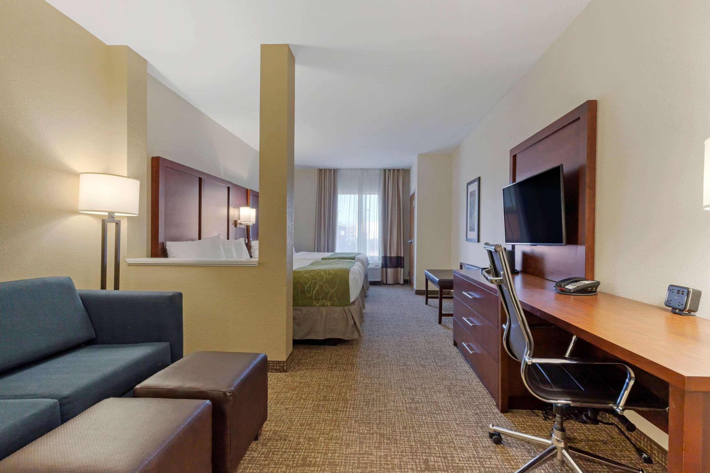 Comfort Suites Greenville South Piedmont Ngoại thất bức ảnh